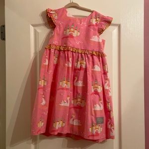 Eleanor Rose Swan dress SZ6-7 *MISSING A BUTTON